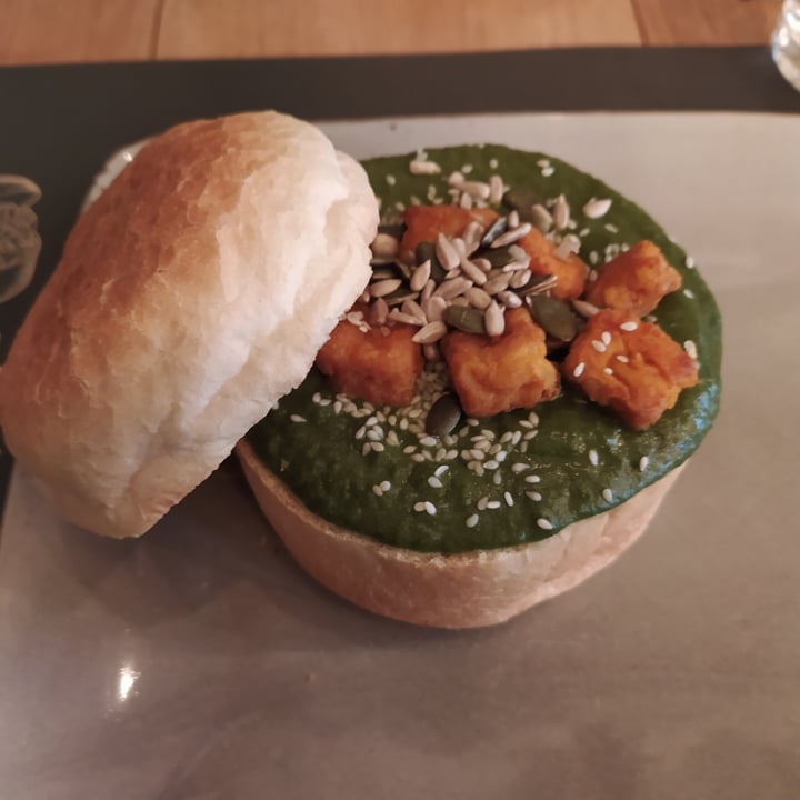 photo of BŌL house Green Tofu shared by @chiaragoesveg on  04 Mar 2023 - review