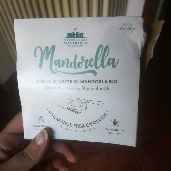 photo of La fattoria della mandorla mandorella erba cipollina shared by @madeda_ on  16 Jul 2023 - review
