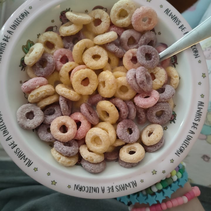 photo of Kellogg froot loops shared by @sugarrrbunniii on  07 Aug 2023 - review