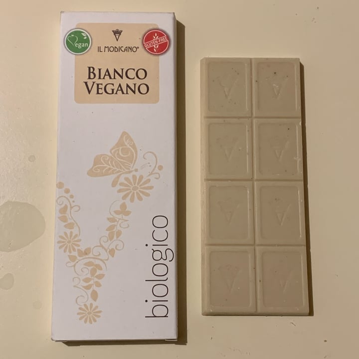 photo of Il modicano Bianco Vegano - White Chocolate  shared by @unejanie on  03 Jan 2023 - review
