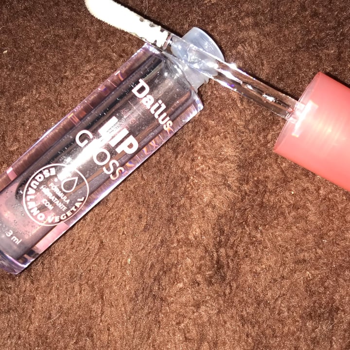 photo of Dailus Lip gloss shared by @sofia- on  05 Mar 2023 - review