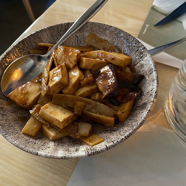 photo of Ta-Hua Tofu con funghi e bambù shared by @gretadevi on  22 Apr 2023 - review