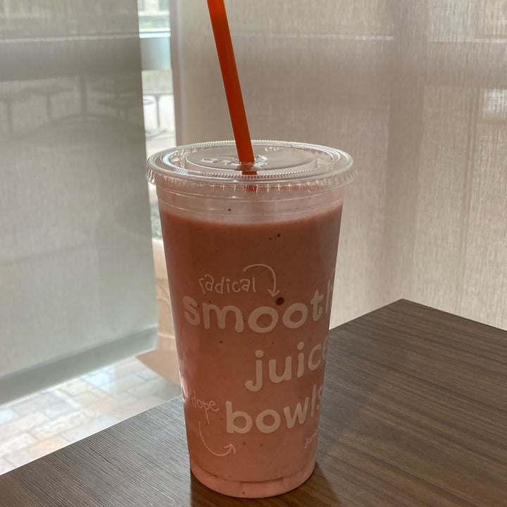 photo of Jamba Juice Protein Berry Workout with Soy shared by @vgnbtw on  05 Feb 2023 - review
