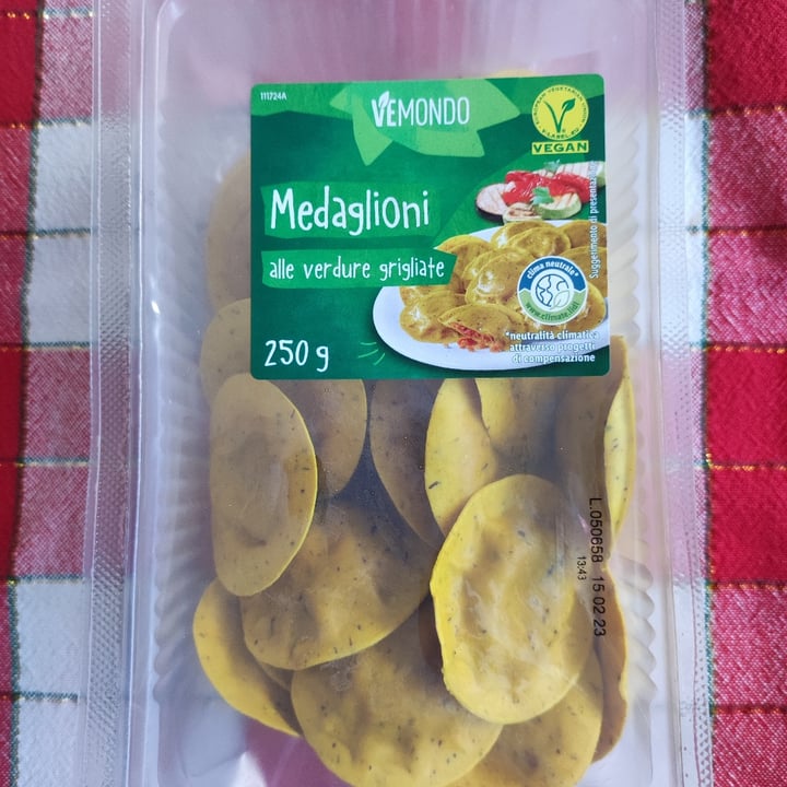 photo of Vemondo Medaglioni Alle Verdure Grigliate shared by @valeria-verga on  15 May 2023 - review