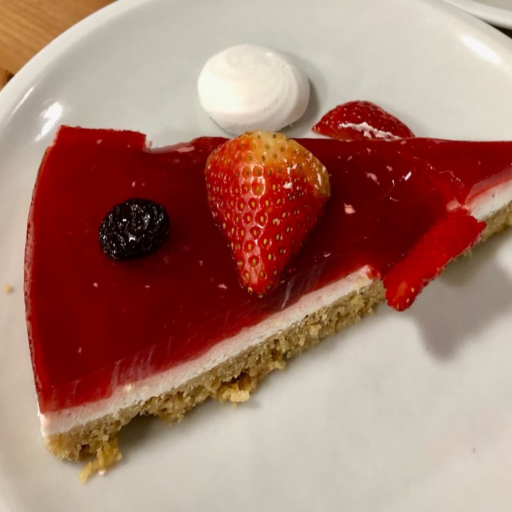 photo of La Pentola Vegana non-cheese cake shared by @123ale on  19 Mar 2023 - review