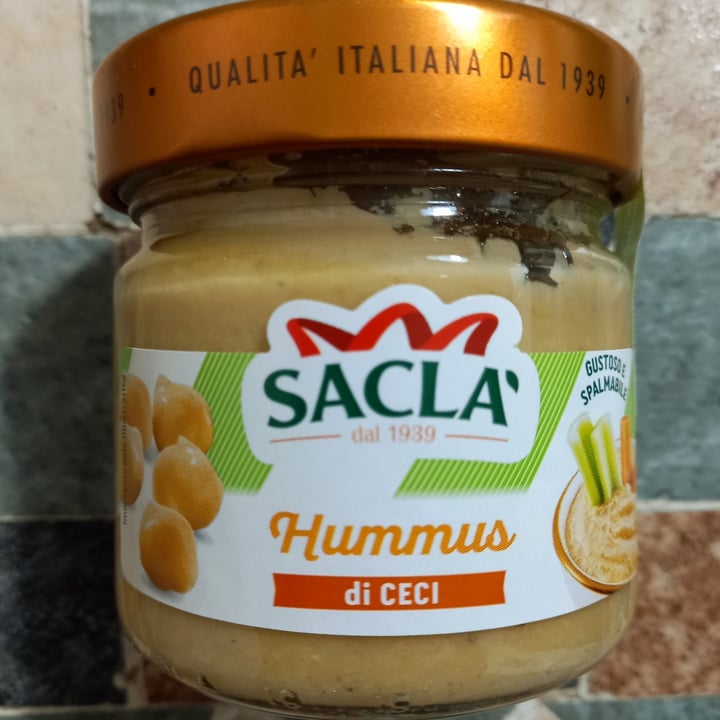 photo of Sacla' Hummus di ceci - in vetro shared by @melo66 on  04 Jan 2023 - review