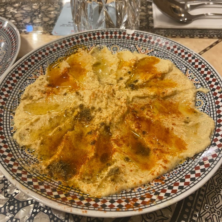 photo of Marrakech Valencia hummus shared by @gemmasefe on  07 Jul 2023 - review