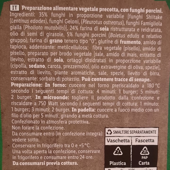 photo of Vemondo burger vegetali con funghi porcini shared by @inutilitati on  18 Jan 2023 - review