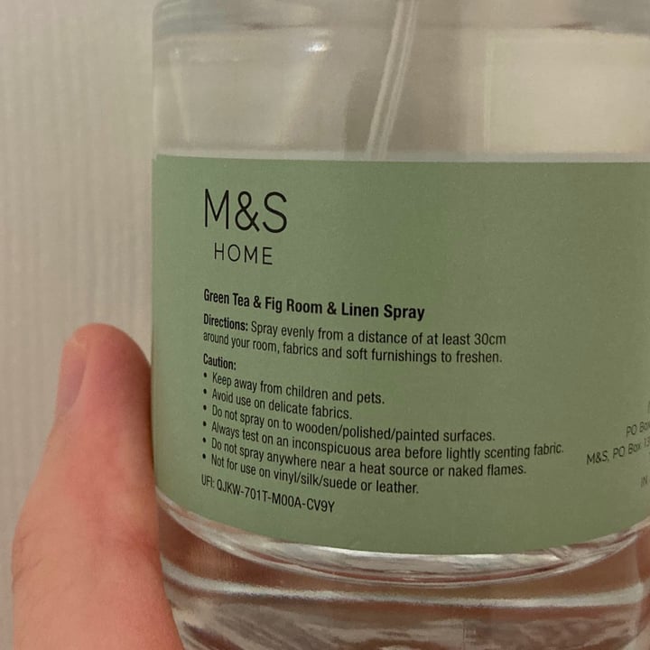 photo of M&S Home Signature - Green Tea & Fig (Room & Linen Spray) shared by @verypotato on  04 Jun 2023 - review