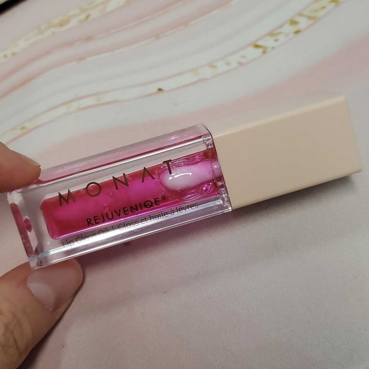 photo of Monat Rejuveniqe Lip Gloss Oil shared by @maisiehouse on  24 Feb 2023 - review