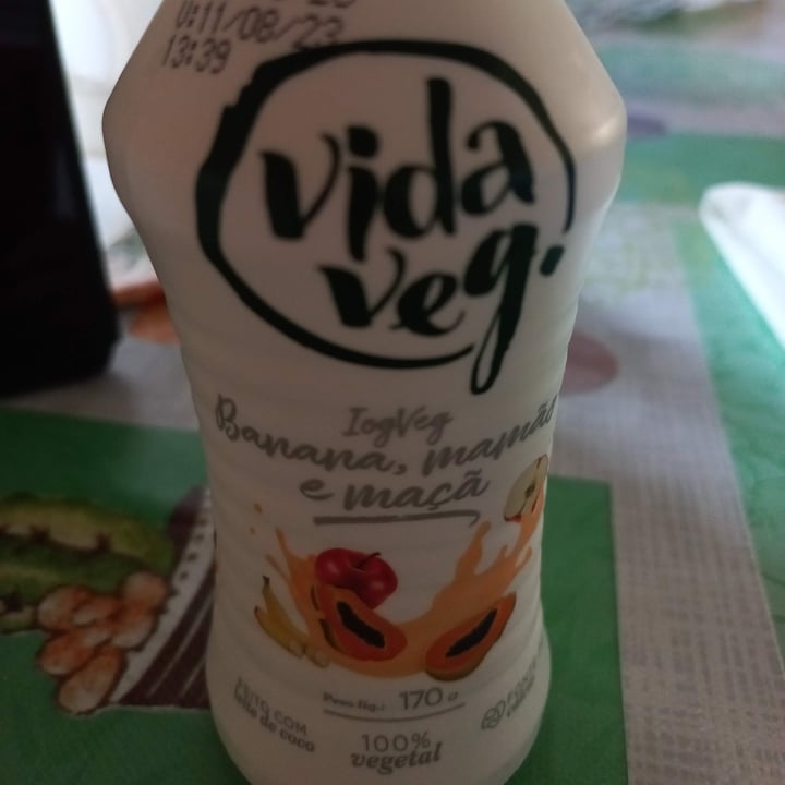 photo of Vida Veg bebida vegetal de morango shared by @evanilde on  05 Aug 2023 - review