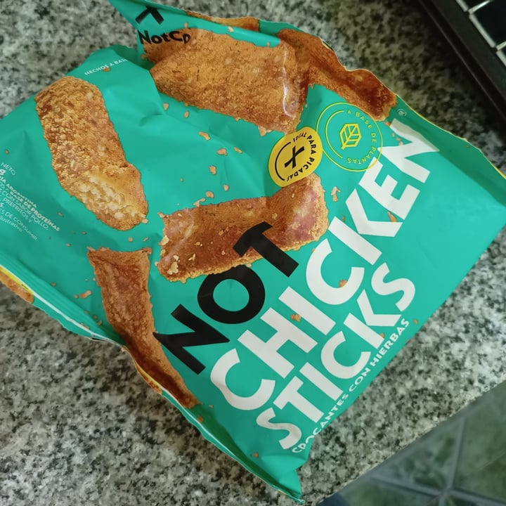 photo of NotCo chicken sticks shared by @gabrielschraiber on  22 May 2023 - review