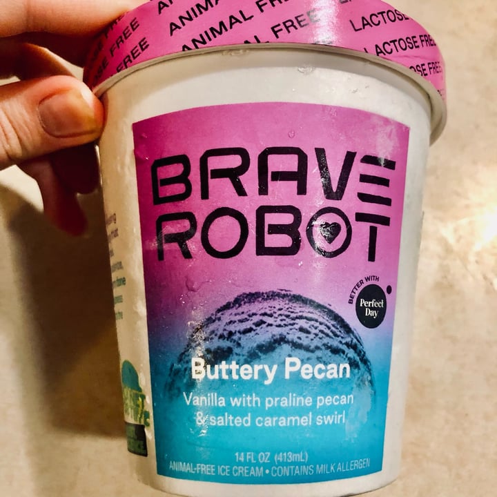 photo of Brave Robot Brave Robot Buttery Pecan Animal-Free Dairy Ice Cream shared by @emmc1 on  18 Mar 2023 - review