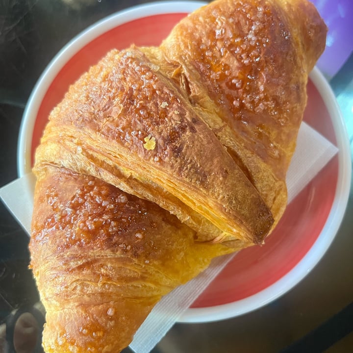 photo of Pasticceria Tognolini Brioche Vegana Alla Carota shared by @siltra77 on  02 Jun 2023 - review