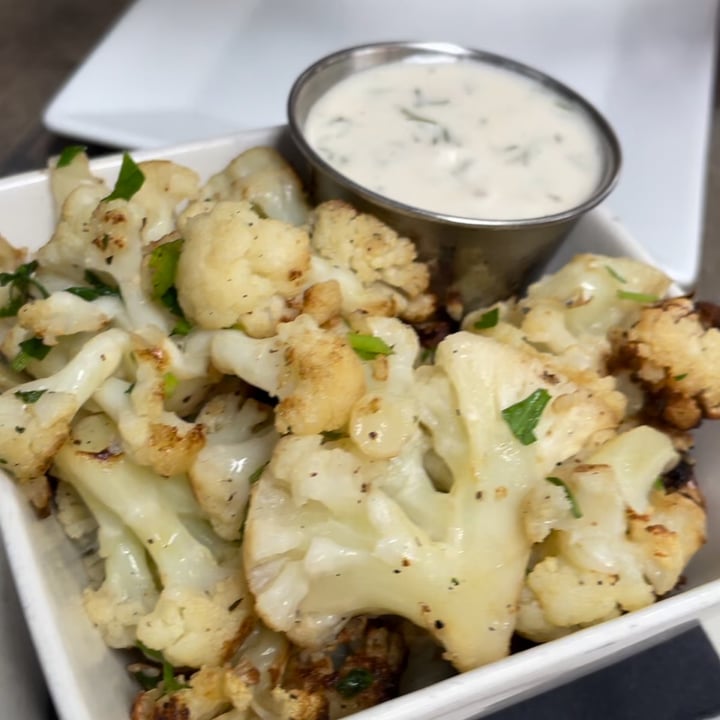photo of Blossom on Columbus cauliflower shared by @flirtingwithvegan on  19 Apr 2023 - review