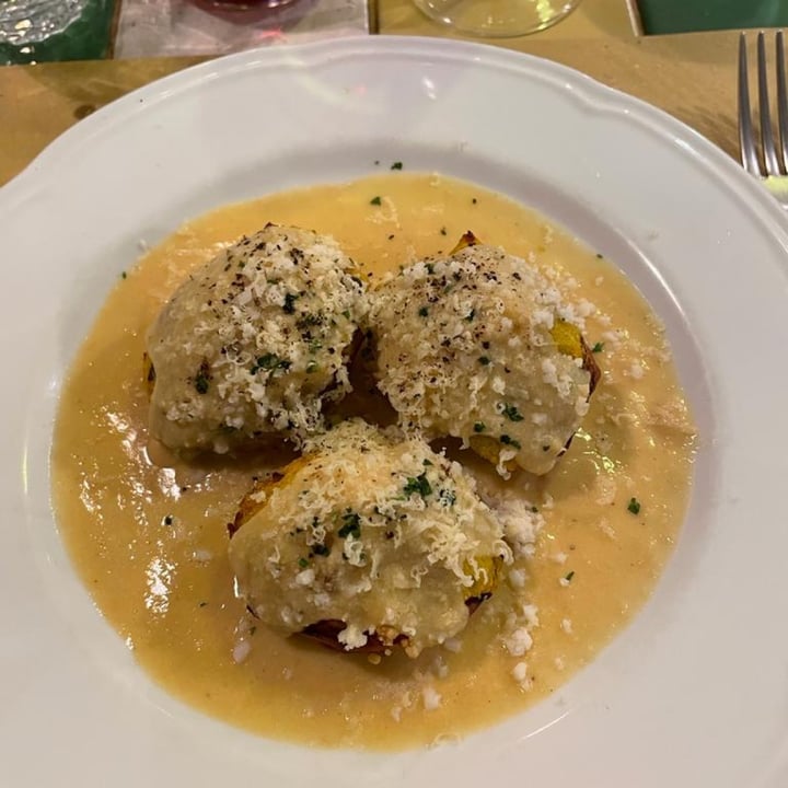 photo of Osteria Veggente Barchette di patate al forno shared by @artila on  09 Jun 2023 - review