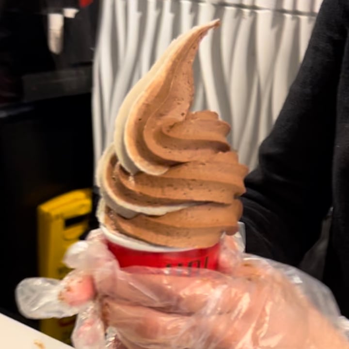 photo of Whipped Urban Dessert Lab Twist Cup shared by @kpaw on  16 May 2023 - review