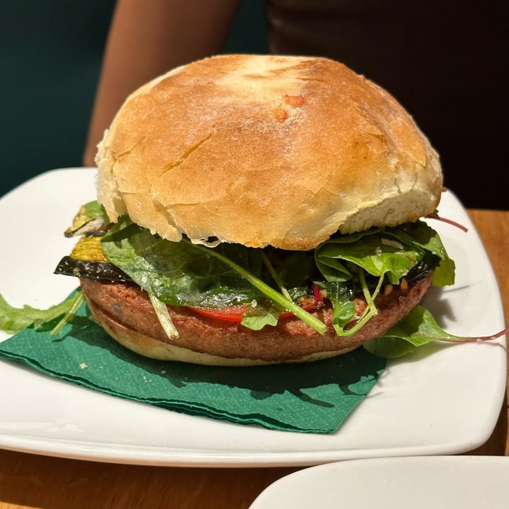photo of Pan X Focaccia hamburger veg shared by @alesanfj on  01 Jul 2023 - review