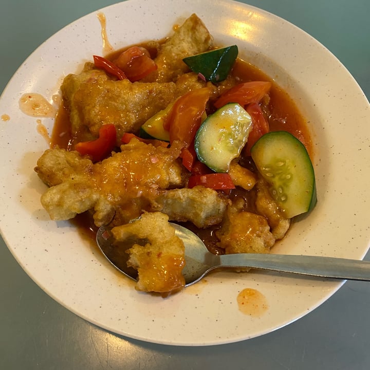 photo of Bock Garden Meatless Cafe Thai chicken shared by @snowman on  02 Jun 2023 - review