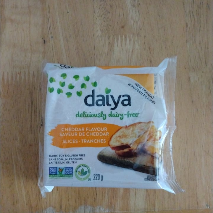 photo of Daiya Cheddar slices shared by @alexvillies on  10 Apr 2023 - review