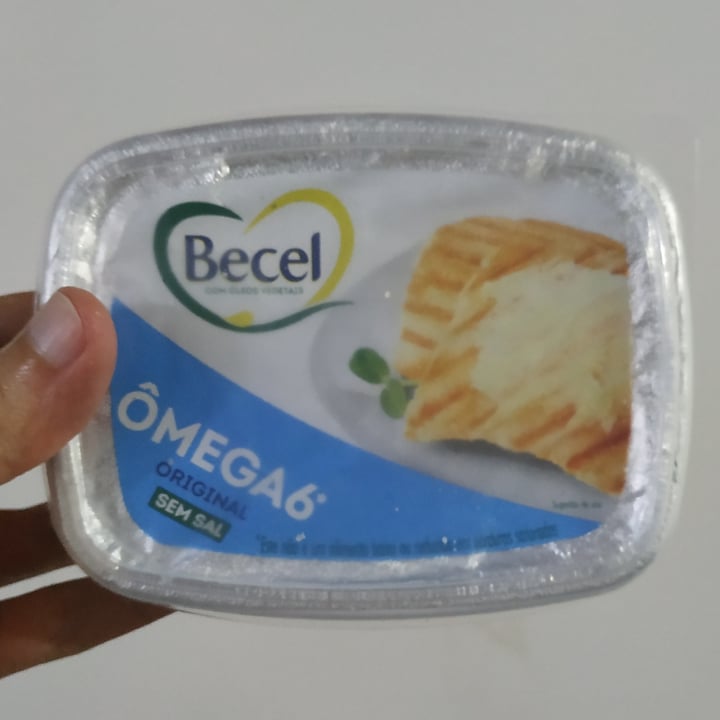 photo of Becel Creme Vegetal sem Sal shared by @cassiot on  01 Mar 2023 - review