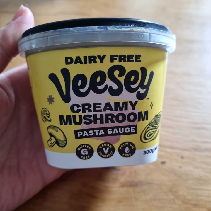 photo of Veesey Dairy Free Creamy Mushroom Pasta Sauce shared by @rachel1971 on  27 May 2023 - review