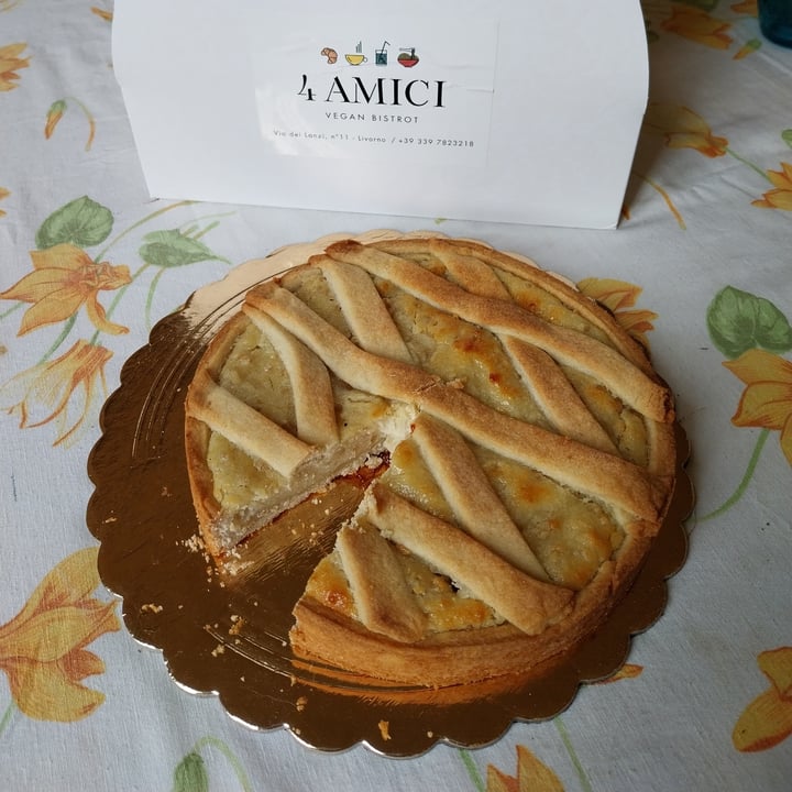 photo of 4 Amici Pastiera shared by @pupaveg on  08 Apr 2023 - review