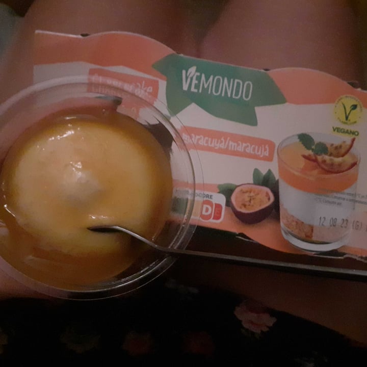 photo of Vemondo cheesecake maracuya shared by @anev on  31 Jul 2023 - review