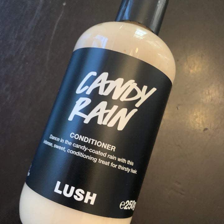 photo of Lush candy rain balsamo shared by @drdodd on  28 May 2023 - review