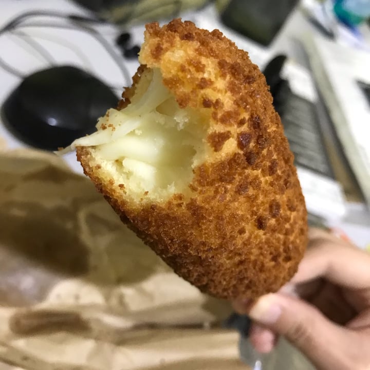 photo of Fat Boss Waffles and Ice Cream Corndog shared by @taizhenhang on  29 Jan 2023 - review