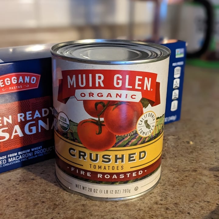 photo of Muir Glen Organic Crushed Tomatoes Fire Roasted shared by @iszy on  20 Apr 2023 - review