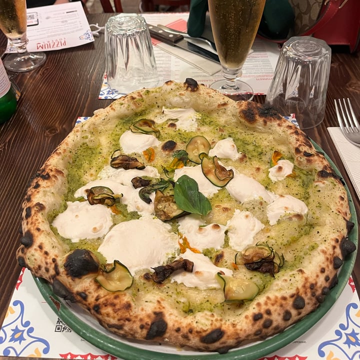photo of Pizzium - Via Buonarroti Pizza Campania con Mozzarella di mandorle shared by @tipsyballoons on  30 Jun 2023 - review