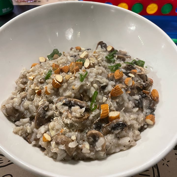 photo of Terraza Vergel Risotto De Champiñones shared by @cynxmar on  27 Jul 2023 - review