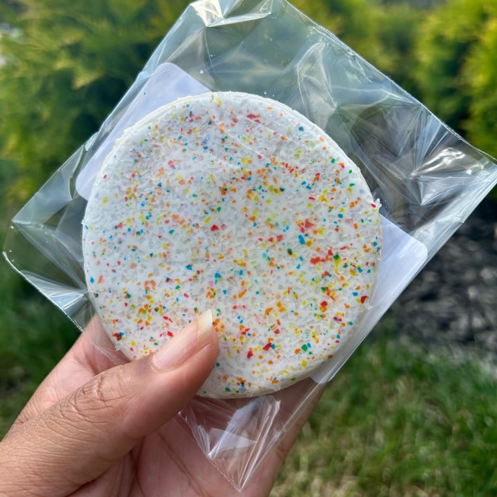 photo of Baked Better Iced Sugar Cookies shared by @viasveganventures on  23 Jul 2023 - review