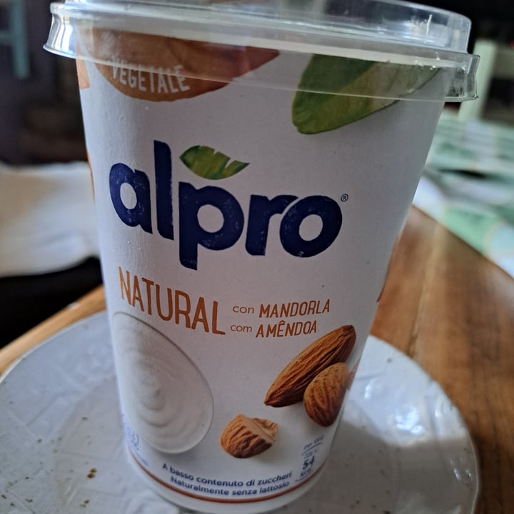 photo of Alpro Alpro Natural Con Mandorla shared by @ferny65 on  22 Jul 2023 - review
