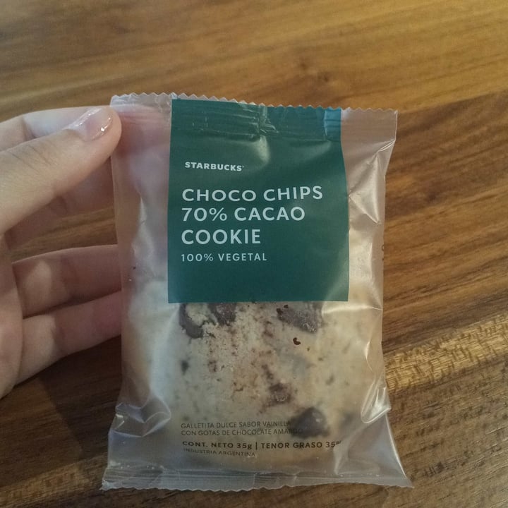 photo of Starbucks cookie vegana de vainilla shared by @julisvegan on  23 Apr 2023 - review