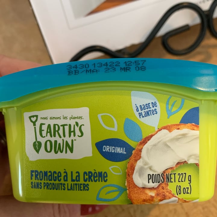 photo of Earth's Own Cream cheese shared by @anykb on  26 Feb 2023 - review