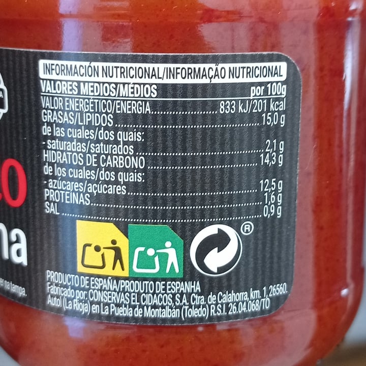 photo of Hacendado Tomate frito receta artesana 300g shared by @tintadecuervo on  16 Jul 2023 - review