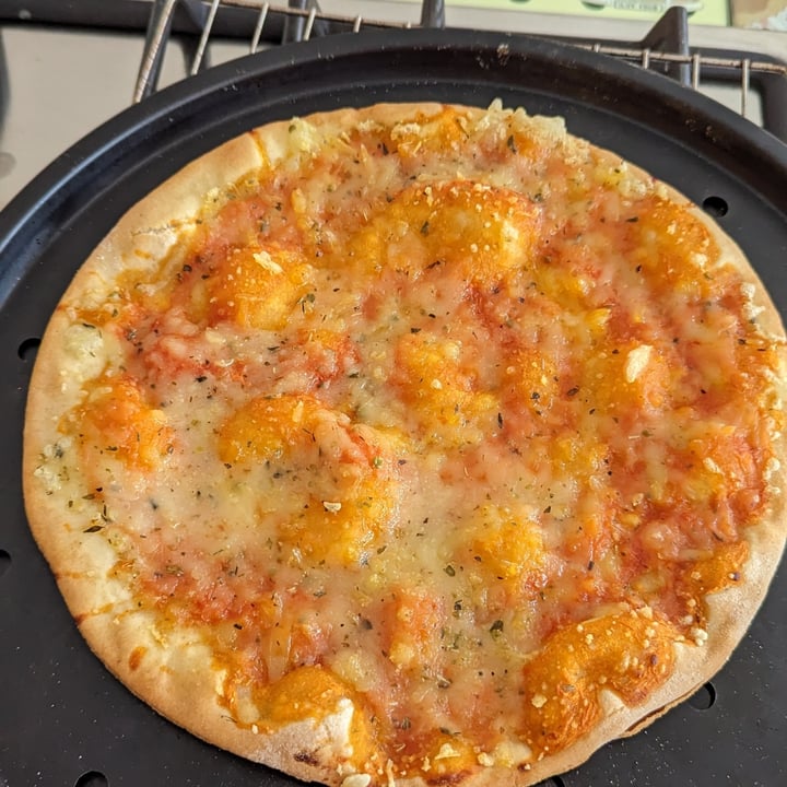 photo of Kirsty’s Margarita Pizza shared by @ryster on  21 Apr 2023 - review