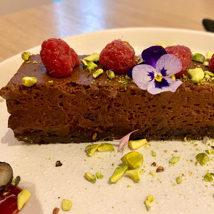 photo of MUDRÁ Plant Based - Madrid Explosión de chocolate shared by @gateravegana on  30 May 2023 - review