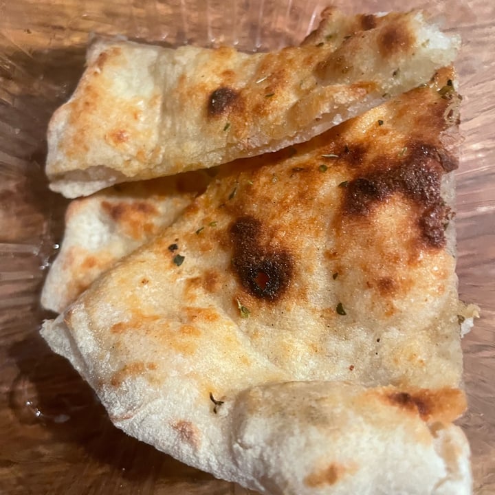 photo of MARGHE - Via Plinio Hummus shared by @emmapecci on  27 Jul 2023 - review