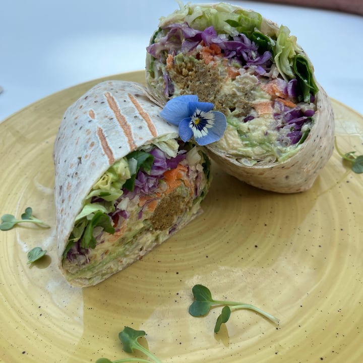 photo of Sweetbeet Spicy Cashew Wrap shared by @mimi2308 on  06 Jun 2023 - review
