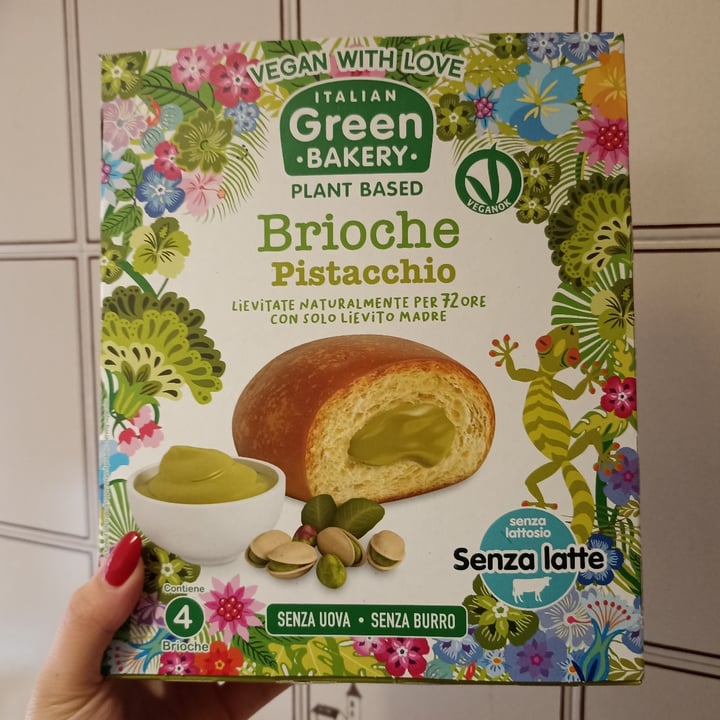 photo of italian green bakery Brioche Pistacchio shared by @eleonorazarroli on  11 May 2023 - review