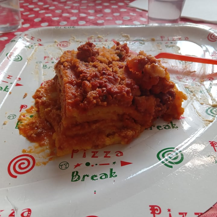 photo of "Santuario HeartLand- ODV" lasagna de ragú vegetal shared by @marialaurait on  29 Jan 2023 - review