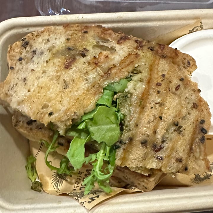 photo of The Whole Kitchen Vegan Caprese Sandwich shared by @mrdonut on  05 Feb 2023 - review