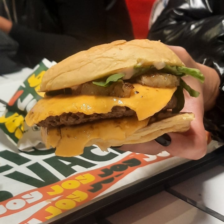 photo of JOY burgers Doble Cheeseburger shared by @marleneriolo on  10 May 2023 - review