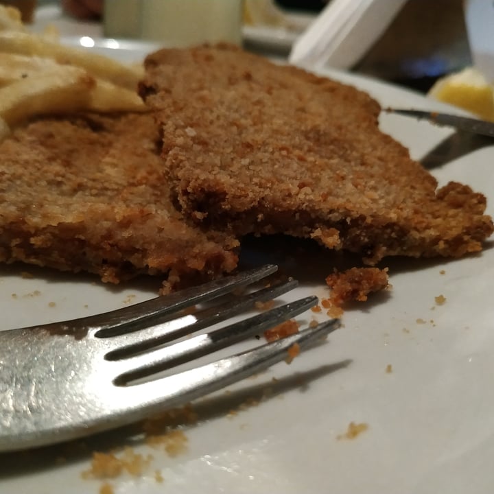 photo of Santa Mónica Milanesa De Seitan shared by @beiaene on  04 Mar 2023 - review