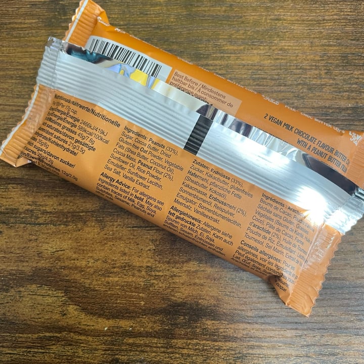 photo of LoveRaw Chocolate Butter Cups Peanut Butter shared by @olivejuice on  27 Jan 2023 - review