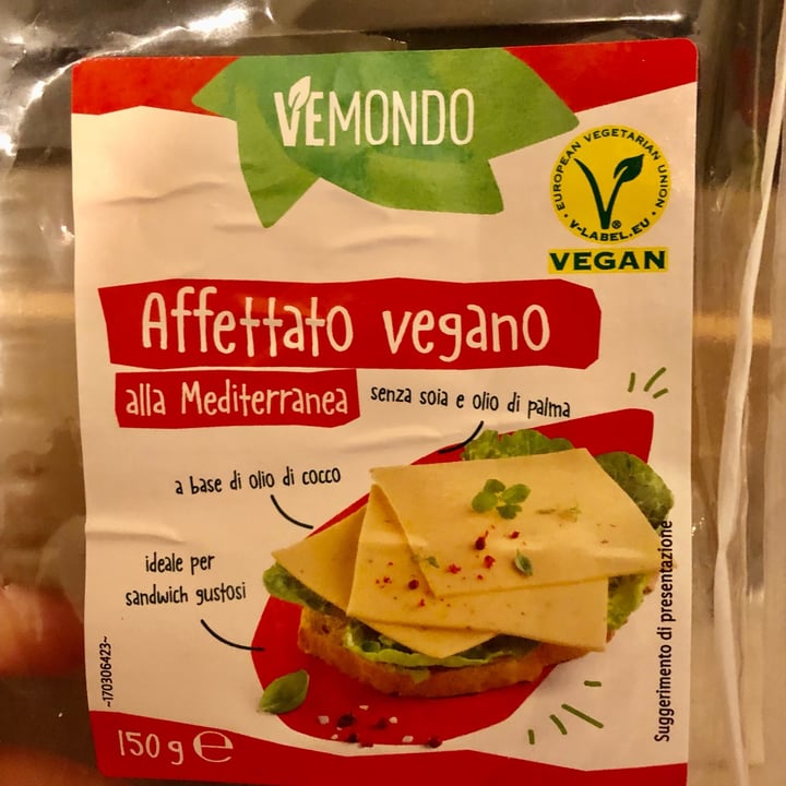 photo of Vemondo Affettato Vegano shared by @luana92 on  24 May 2023 - review