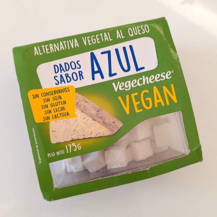 photo of Vegecheese Dados Sabor Azul shared by @danielgl on  07 Jun 2023 - review